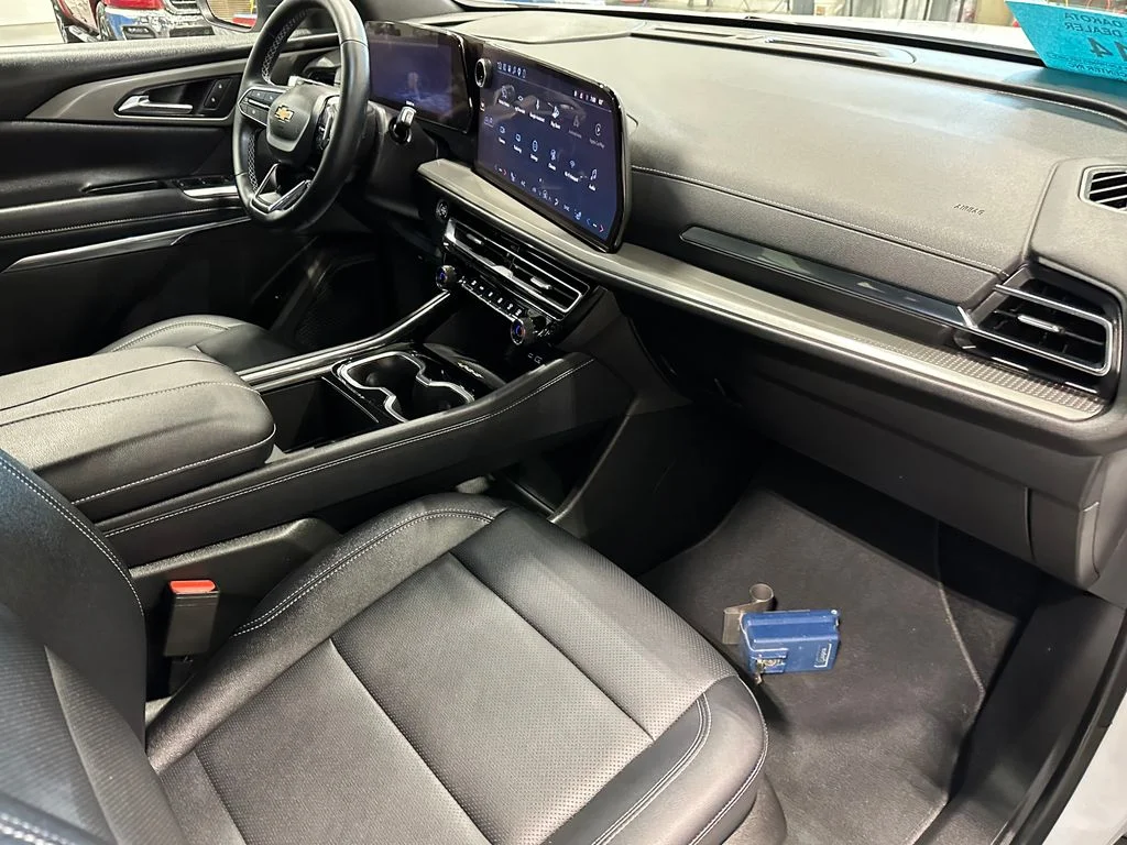 Used 2026 White Chevrolet LT image 31