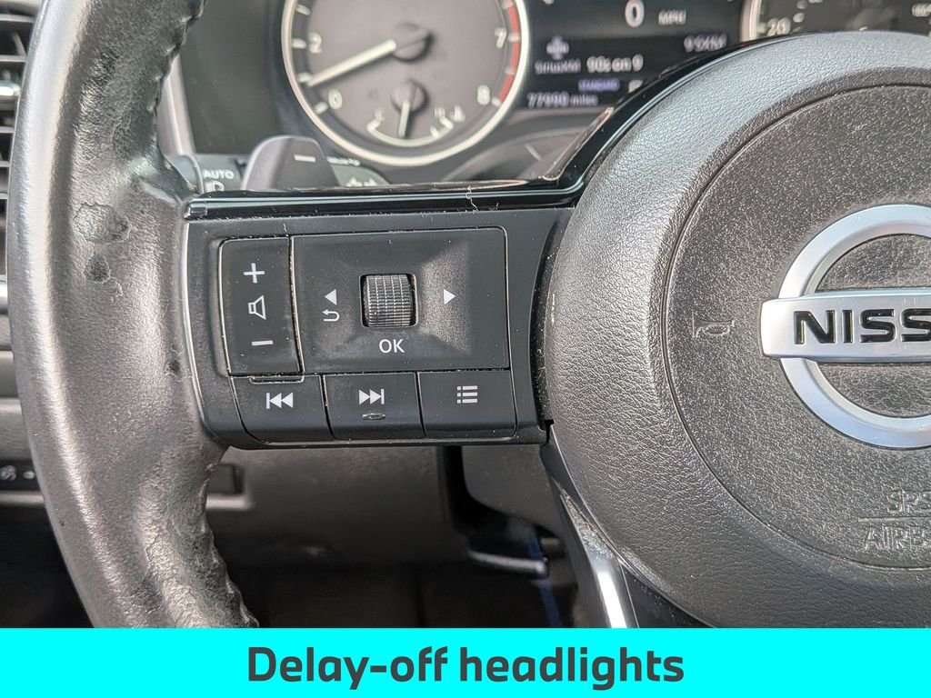 Used 2021 Super Black Nissan SL image 23
