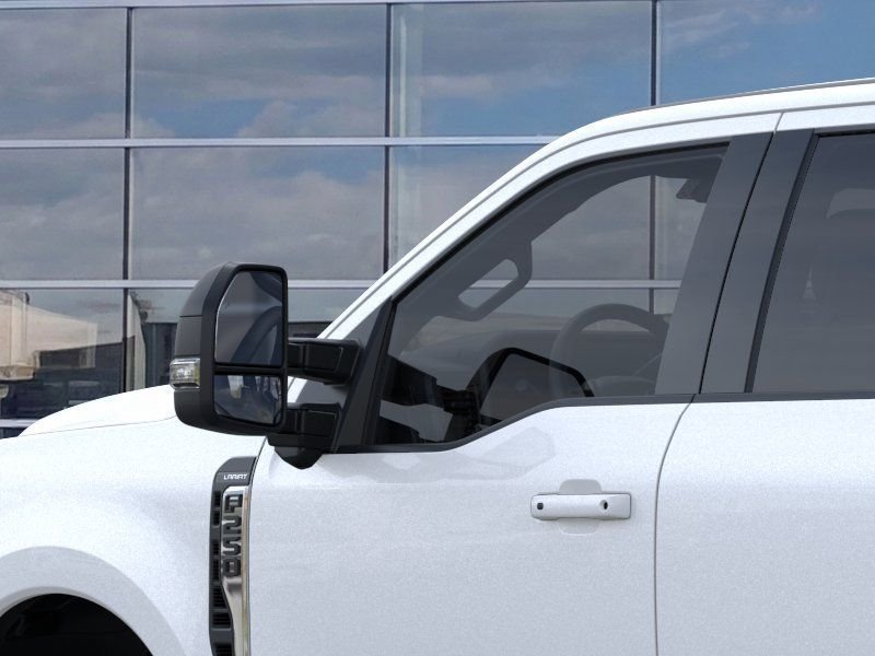New 2026 Star White Metallic Tri-Coat Ford F-250® Lariat® image 34