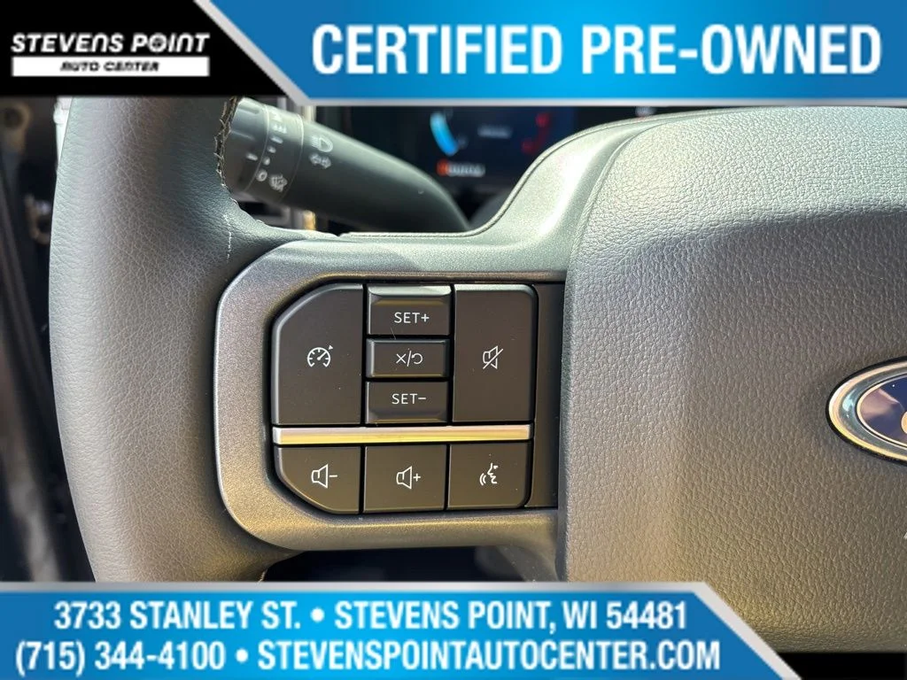 Used 2025 Carbonized Gray Metallic Ford Lariat image 17