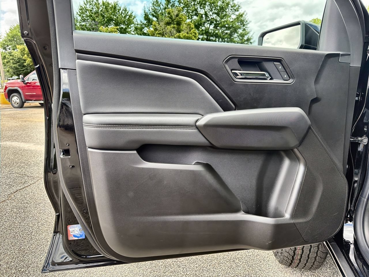 New 2026 Onyx Black GMC Elevation image 18