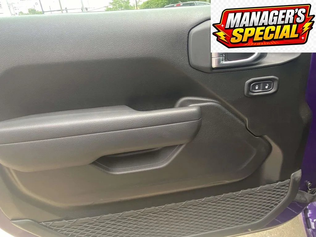 New 2026 Reign Exterior Paint Jeep Sport S image 14