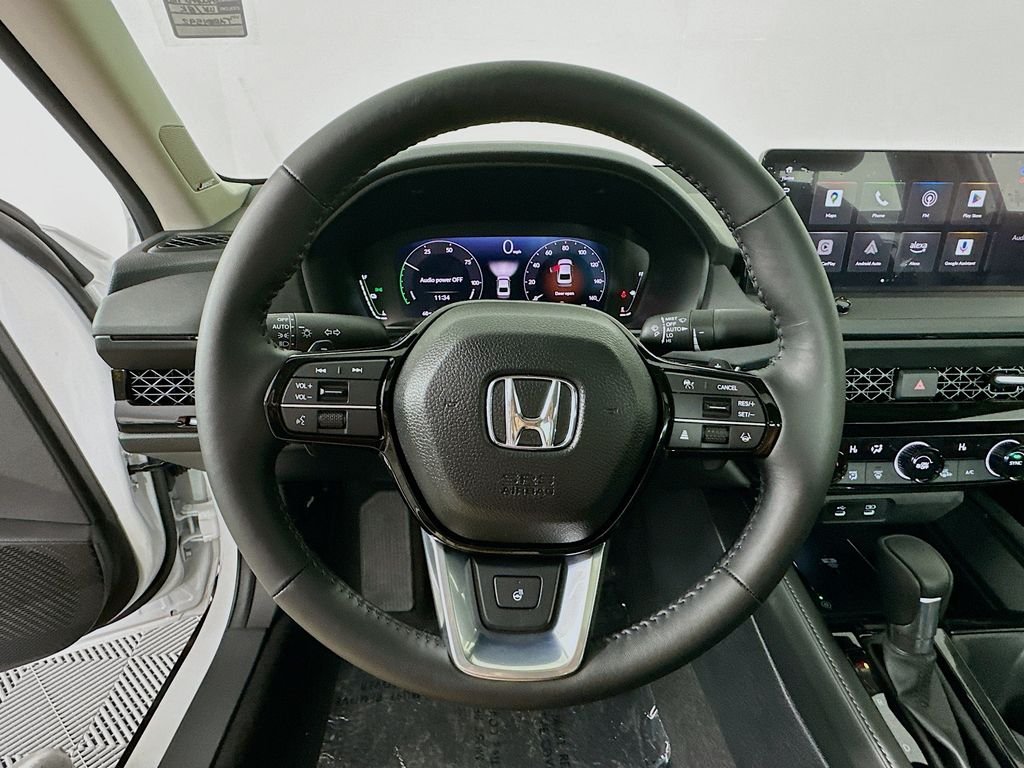 New 2026 Platinum White Pearl Honda Touring image 10