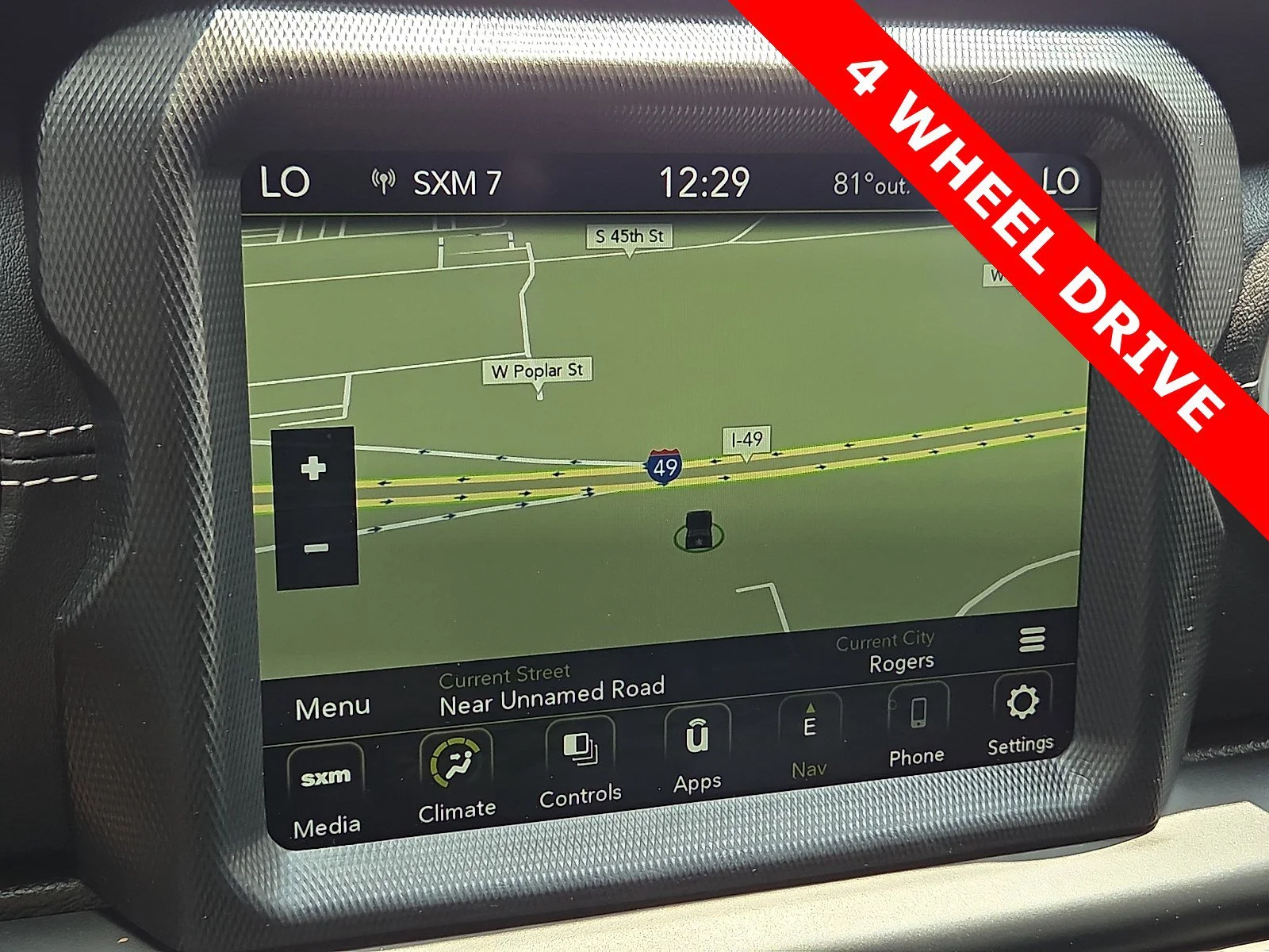 Used 2023 Sting-Gray Clearcoat Jeep Sahara image 17