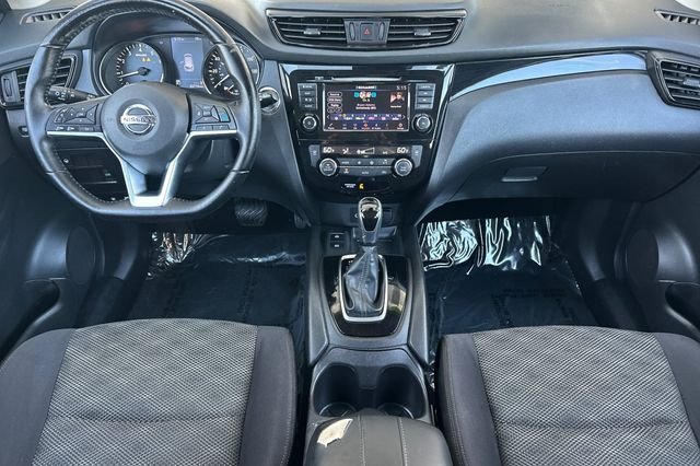 Used 2019 Gun Metallic Nissan SV image 15