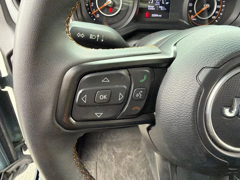 Used 2024 Gray Jeep Sport S image 16