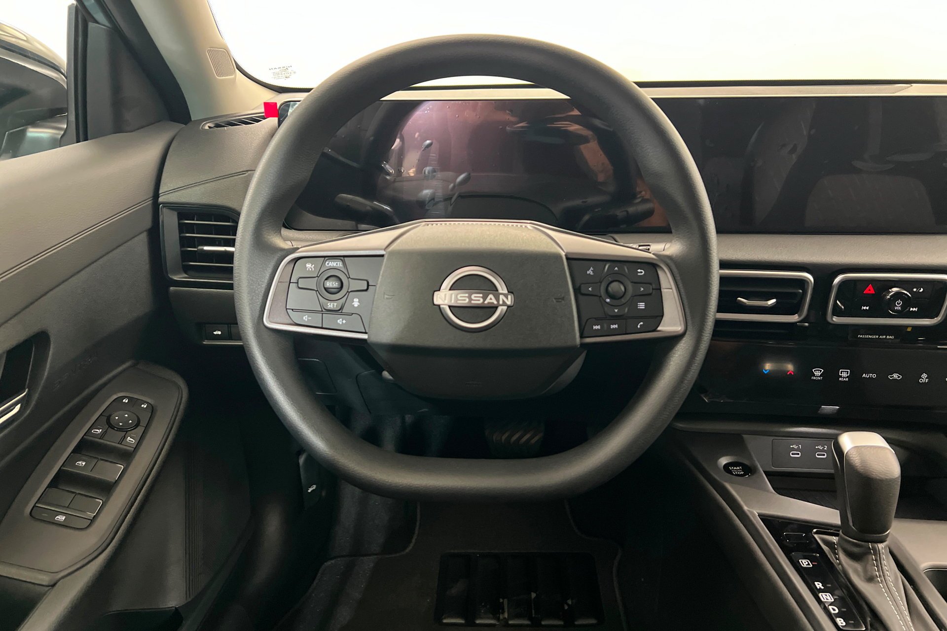 New 2027 Atlantic Gray Metallic Nissan SV image 13