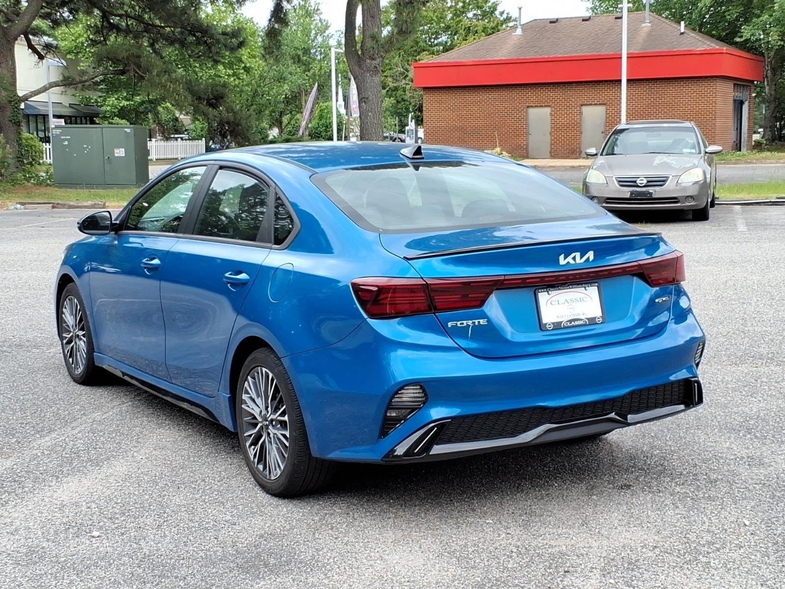 Used 2023 Sporty Blue Kia GT-Line image 9
