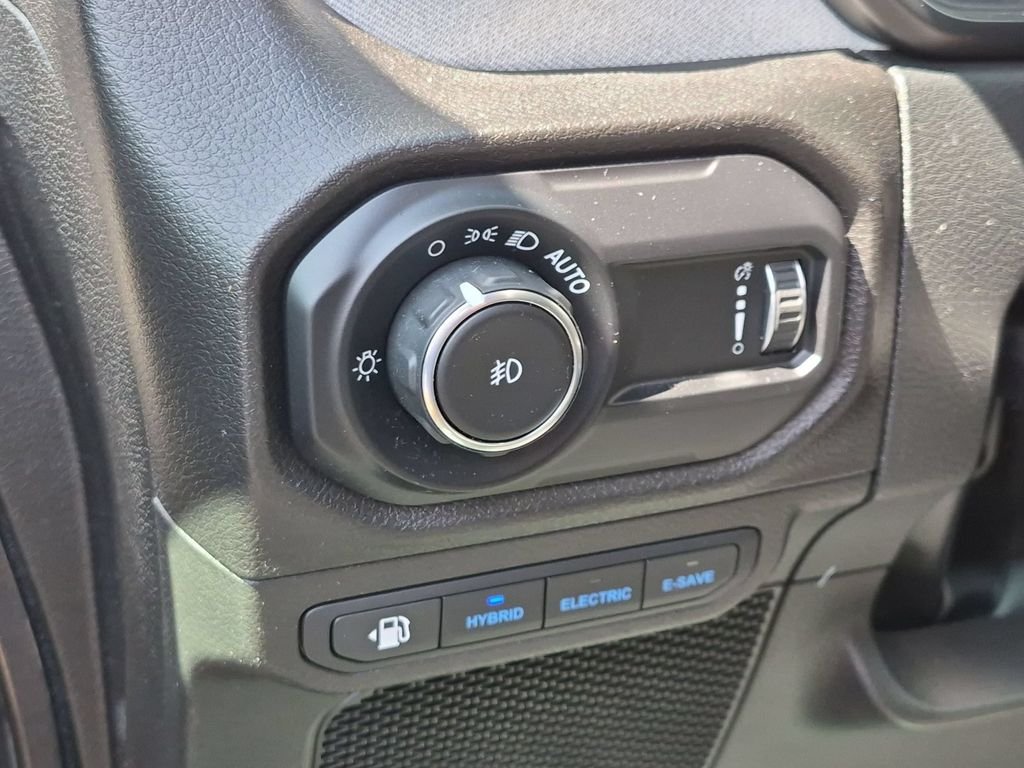 Used 2024 Gray Jeep Sport S 4xe image 10