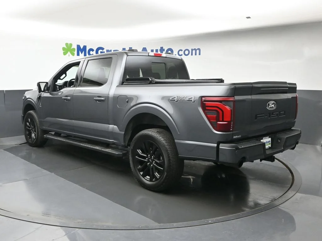 Used 2025 Gray Ford Lariat image 25