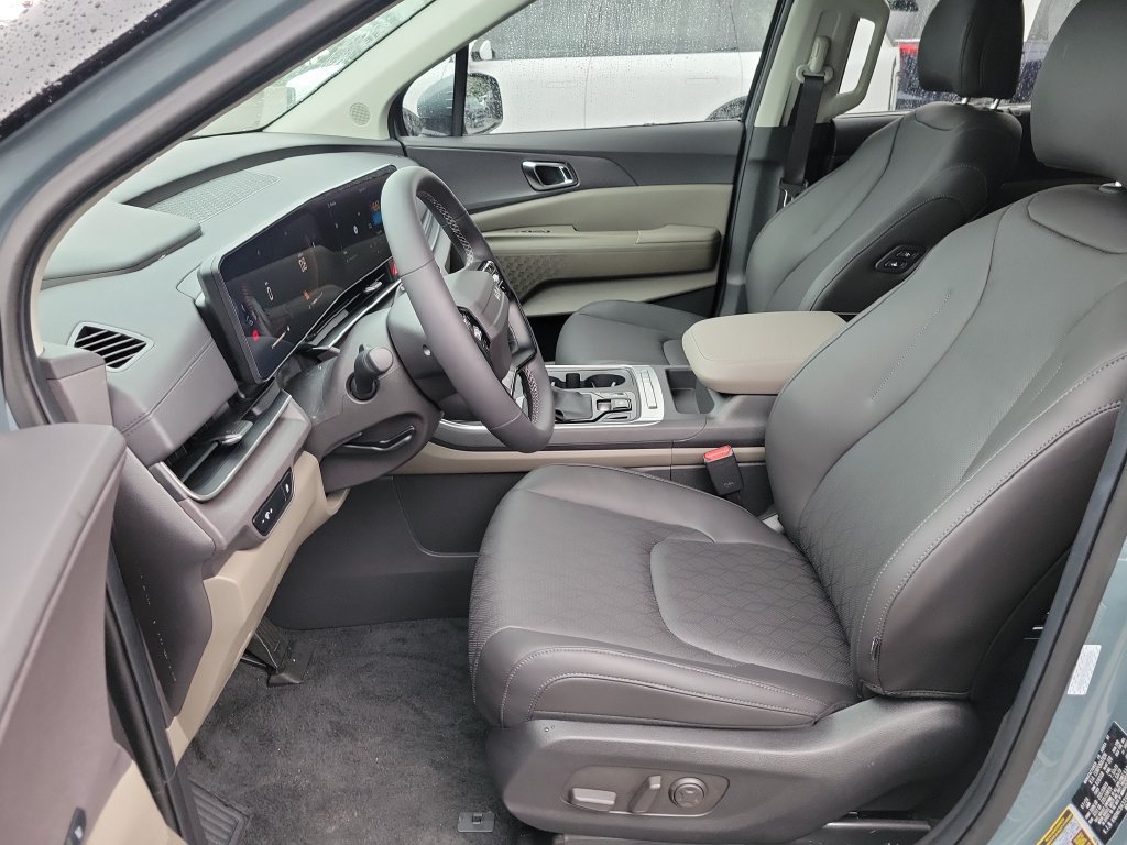 New 2027 Iceberg Green Kia EX image 22