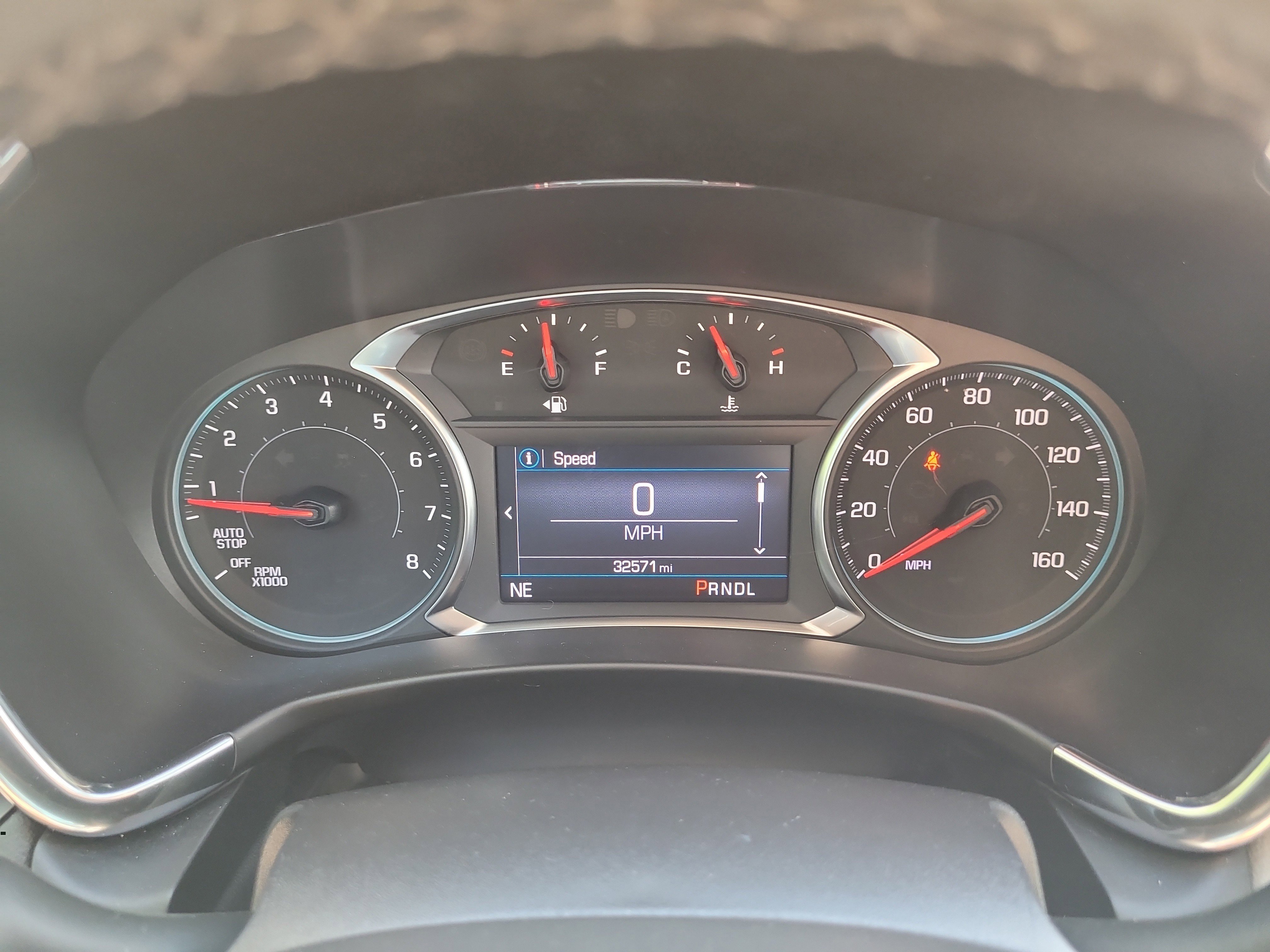 Used 2024 Summit White Chevrolet LT image 29