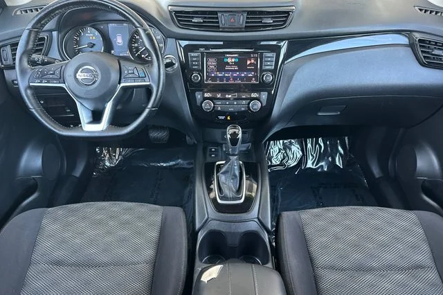 Used 2019 Gun Metallic Nissan SV image 15