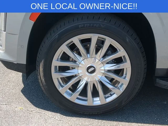 Used 2024 Silver Cadillac Premium Luxury image 10