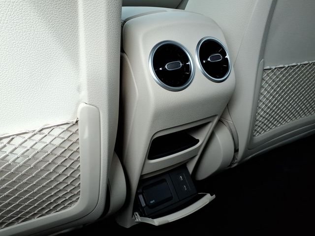 New 2026 Black Mercedes-Benz GLB 250 image 19