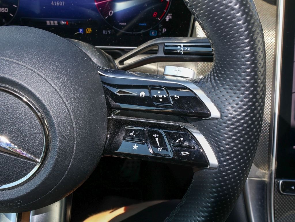 Used 2023 Silver Mercedes-Benz GLC 300 image 25