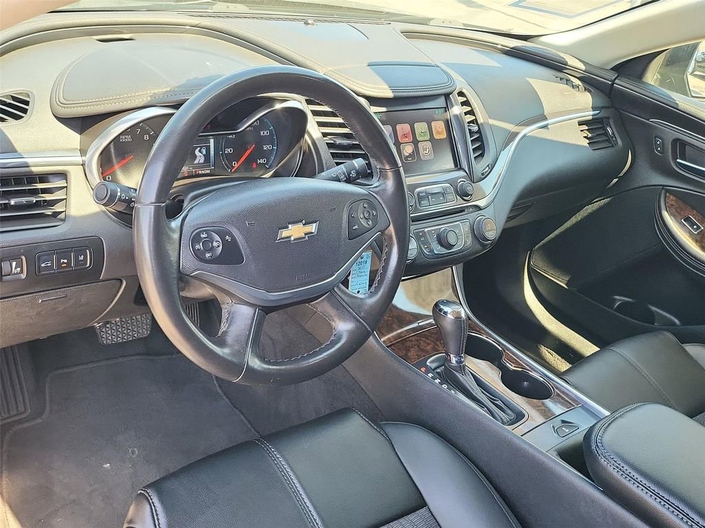 Used 2015 Chevrolet Impala 2LT with VIN 1G1125S31FU100301 for sale in Bellflower, CA