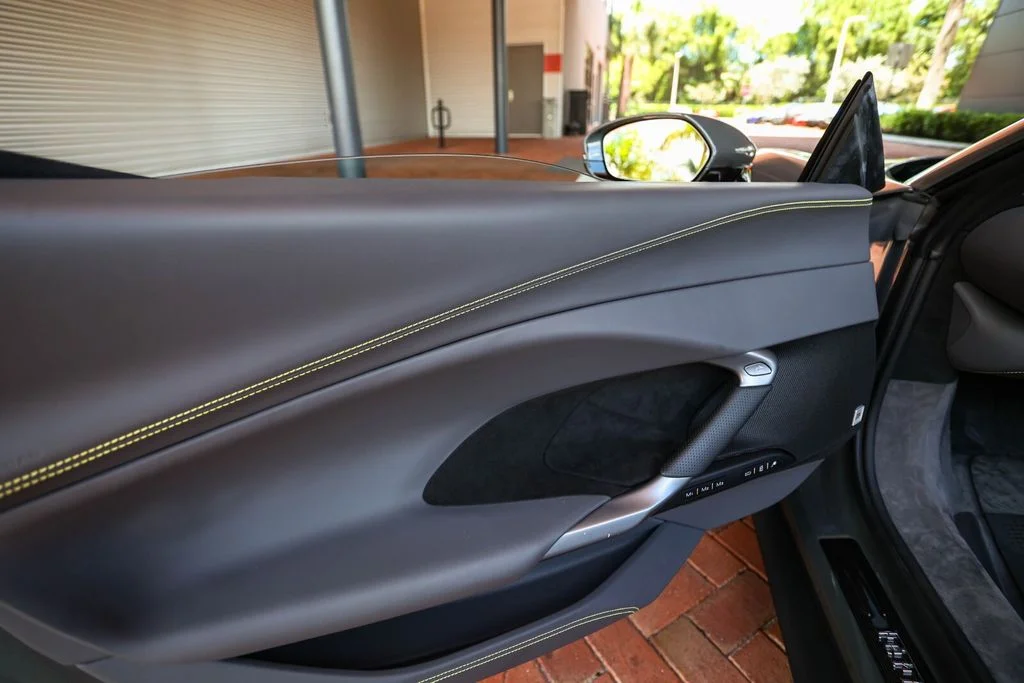 Certified Used 2025 Grigio Scuro Ferrari  image 38