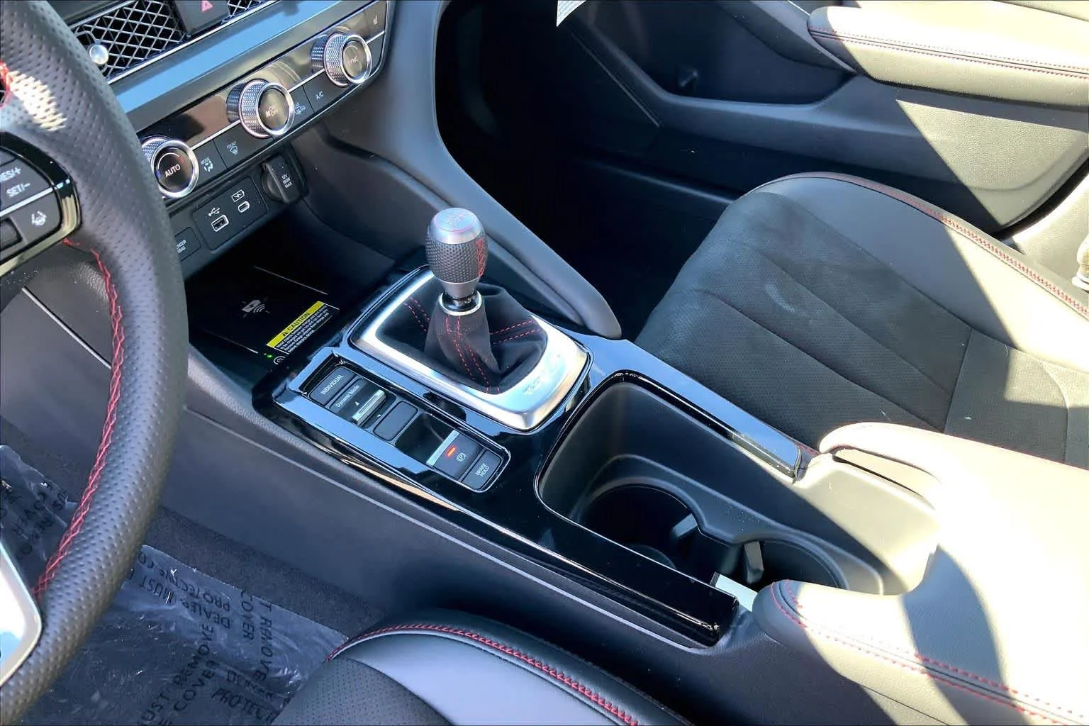 2025 Acura Integra Type S - Photo 11