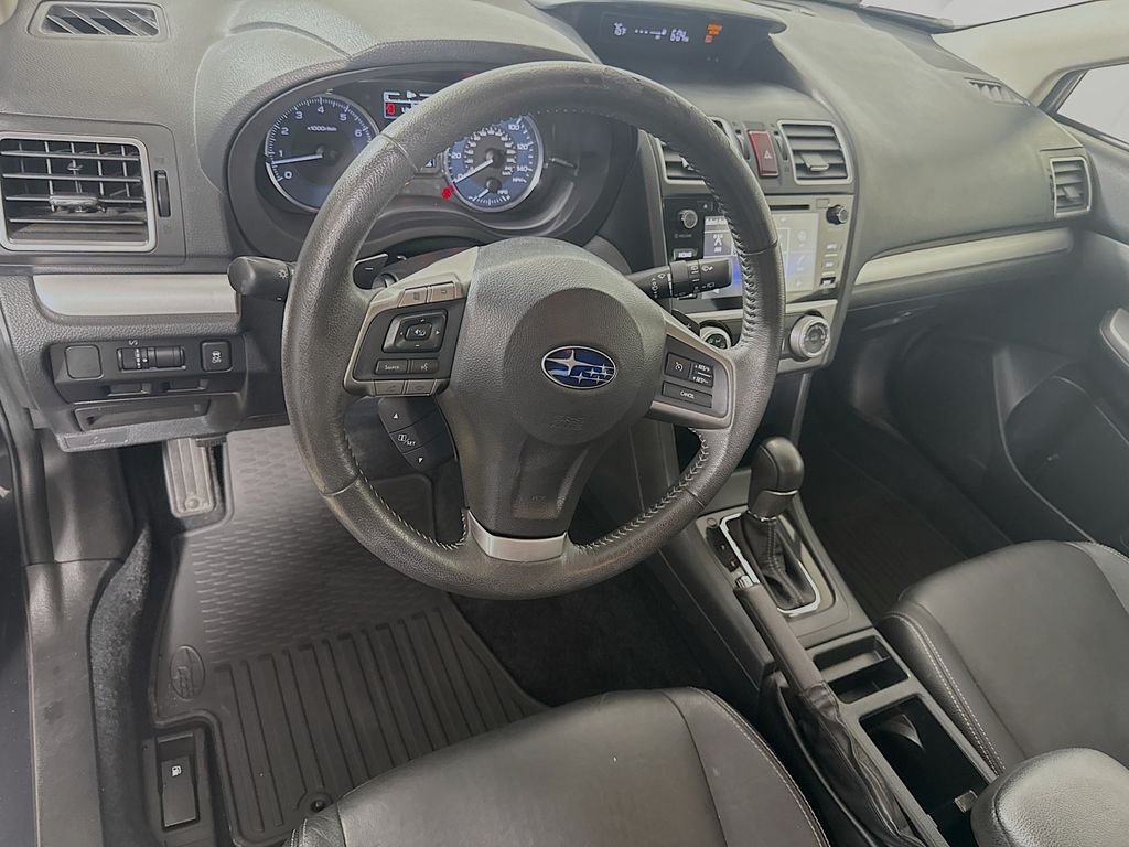 Used 2015 Dark Gray Metallic Subaru Limited image 9