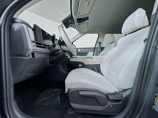 New 2026 Gray Hyundai SE image 31