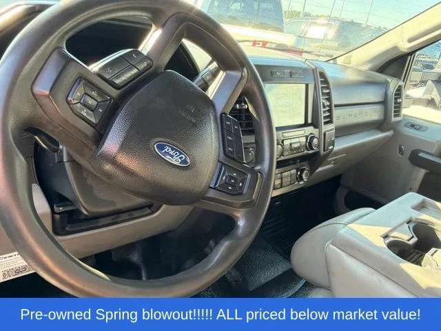 Used 2021 Blue Ford XL image 22