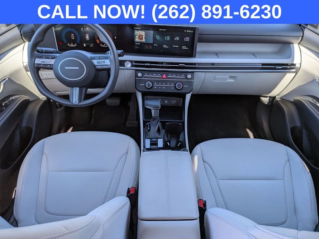 2025 Hyundai Tucson SE - Photo 25