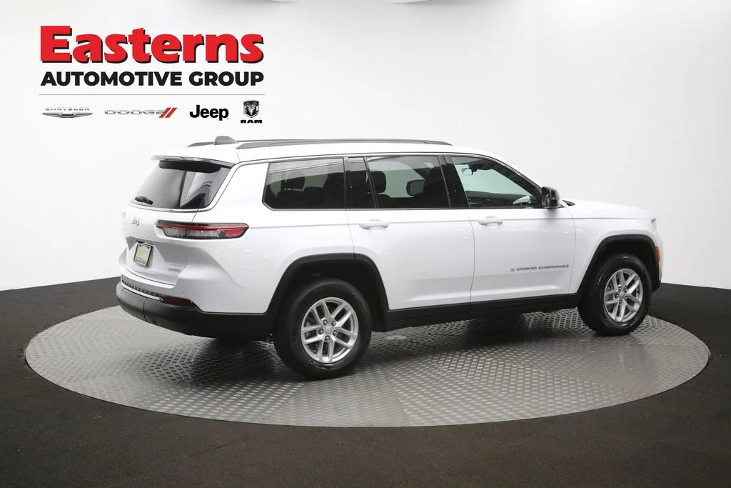 Certified Used 2025 White Jeep Laredo image 44