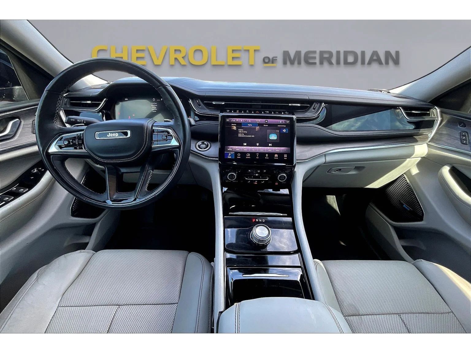 Used 2022 Gray Jeep Overland image 12