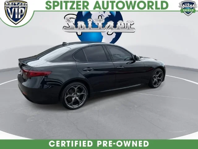 Used 2023 Black Alfa Romeo Estrema image 15