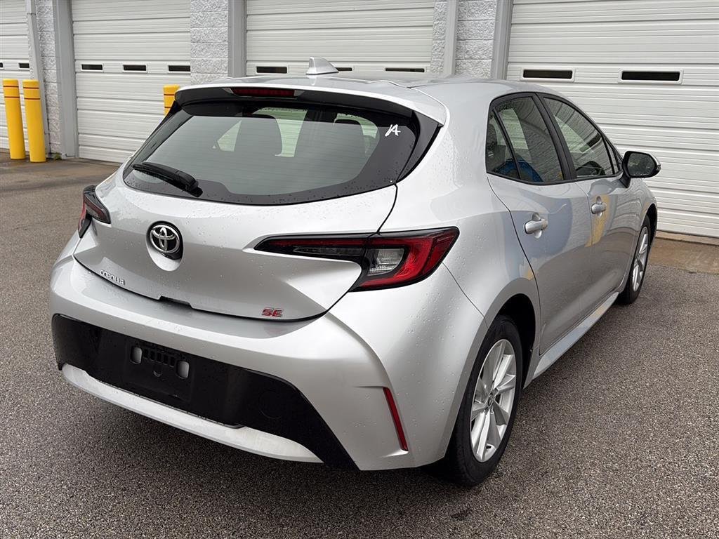 Used 2024 SILVER TOYOTA SE CVT image 3