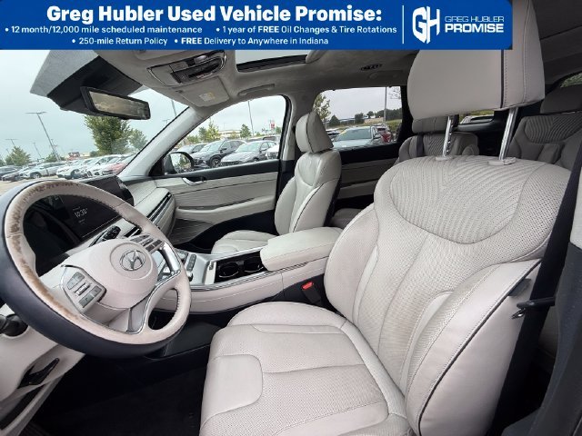 Used 2023 Gray Hyundai Calligraphy image 19