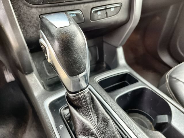 Used 2018 Black Ford SEL image 21