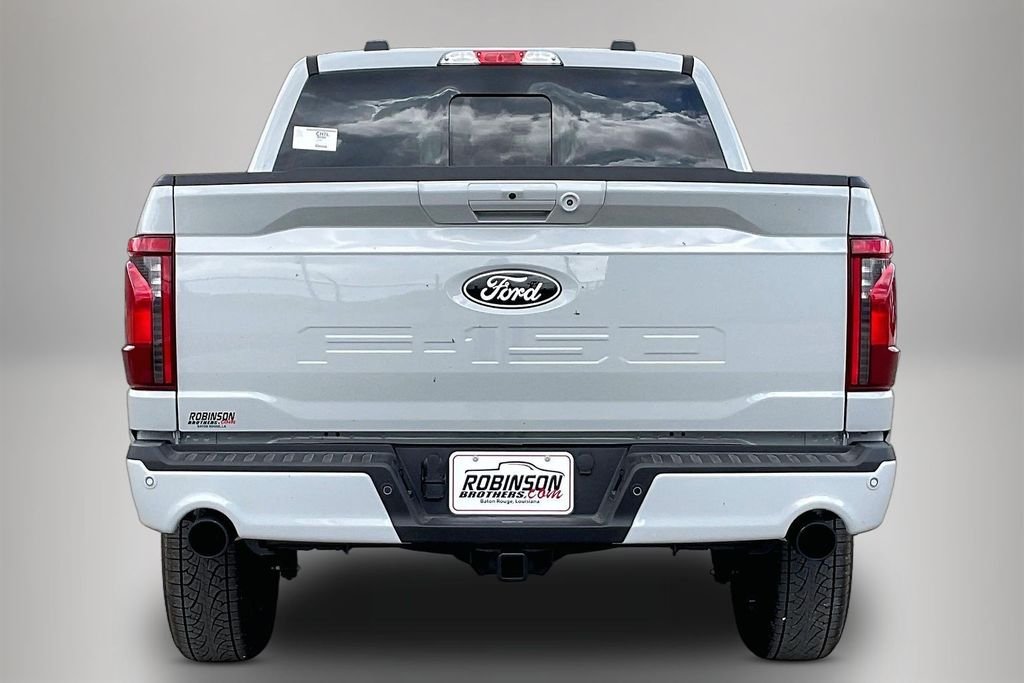 New 2026 Ford F-150 XLT 4D SuperCrew