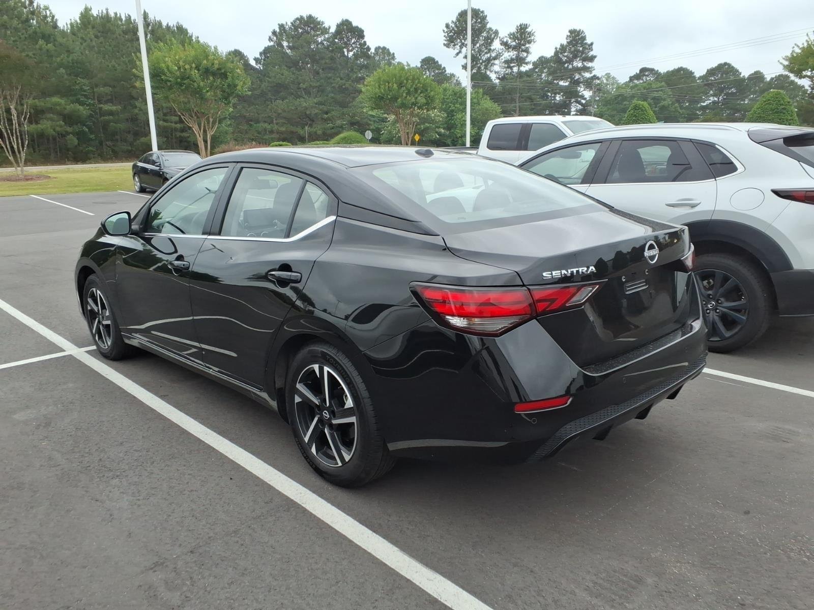 Used 2025 Super Black Nissan SV image 6