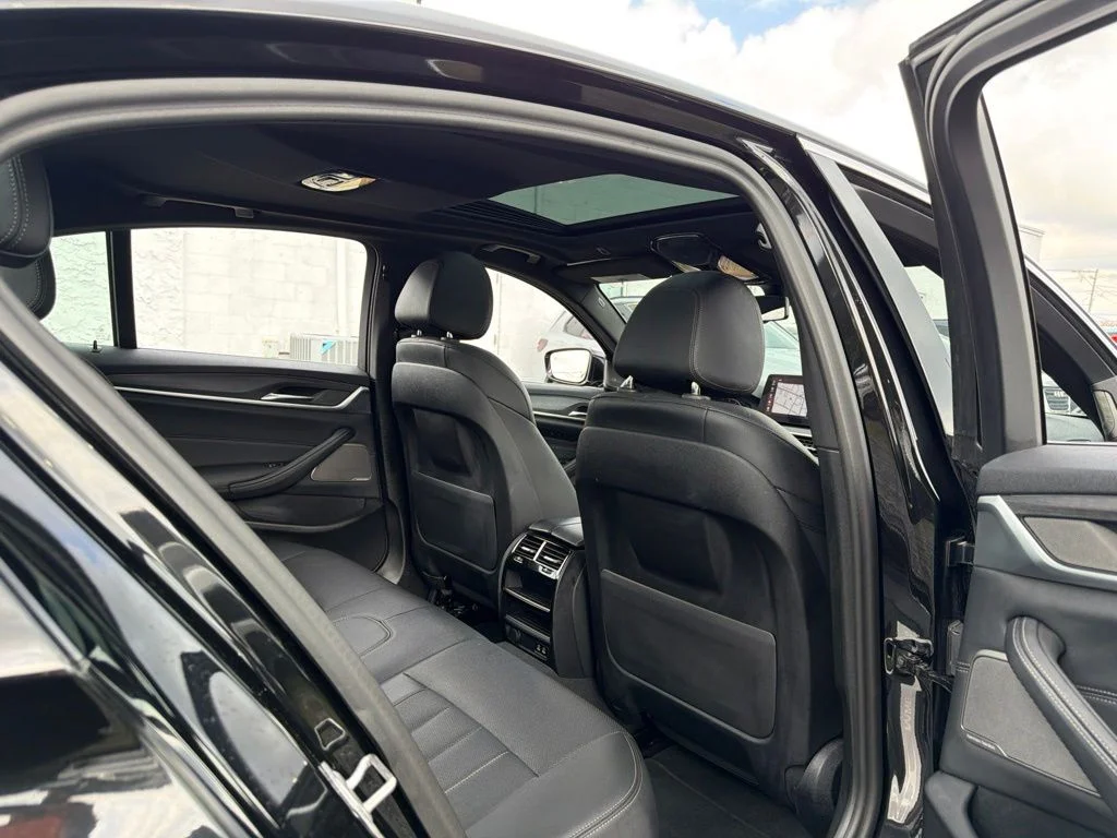 Used 2023 Black BMW 530i xDrive image 16