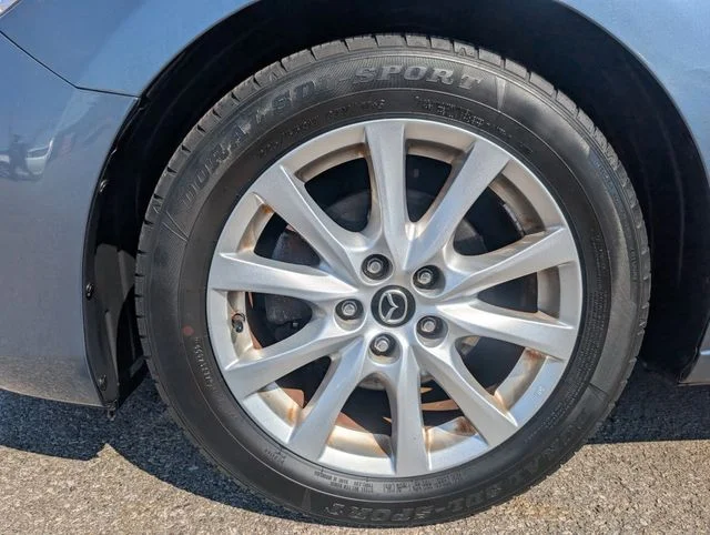 Used 2014 Blue Mazda i Sport image 28