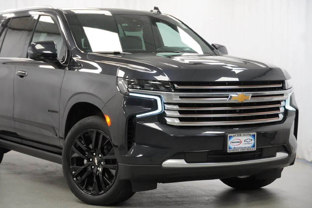 Certified Used 2023 DARK ASH METALLIC Chevrolet High Country image 7