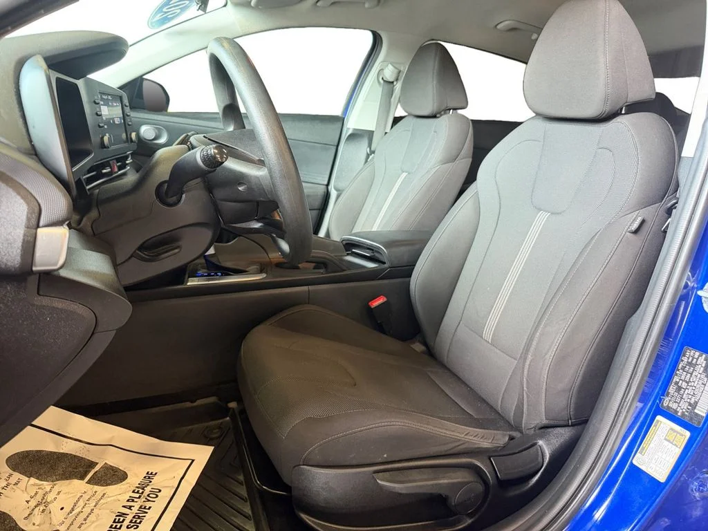 Used 2024 Blue Hyundai SE image 25