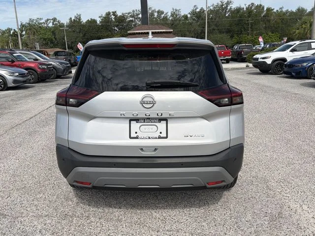 Used 2023 Silver Nissan SV image 5