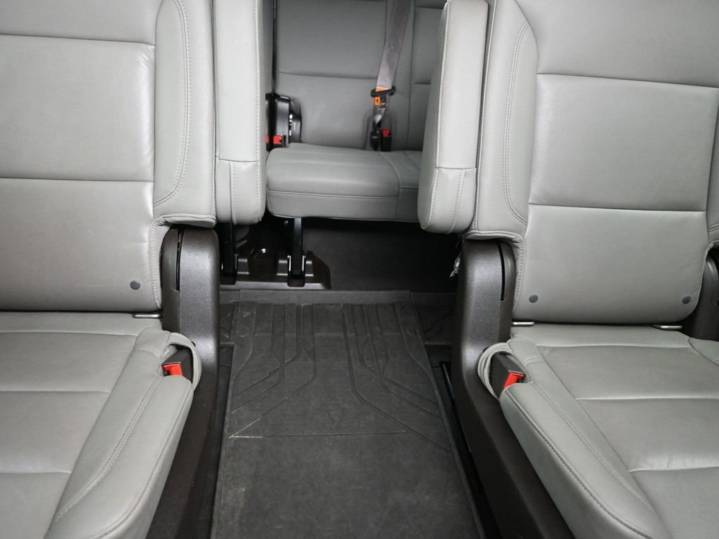 Used 2021 White Chevrolet LT image 29