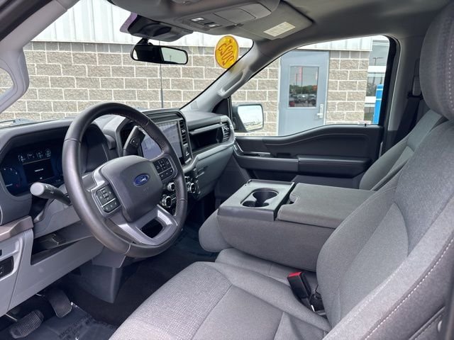 Used 2025 Silver Ford XLT image 18