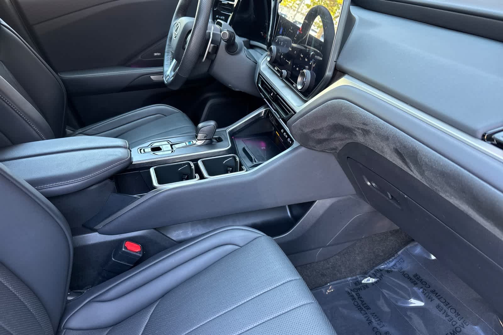 2026 Lexus TX Hybrid F Sport Premium - Photo 18