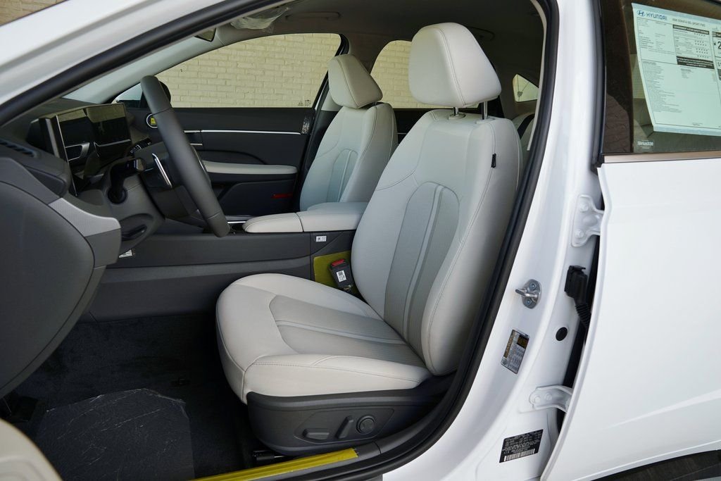 2026 Hyundai Sonata SEL - Photo 10