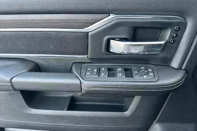 New 2026 Granite Crystal Metallic Clear-Coat Exterior Paint RAM LARAMIE image 11