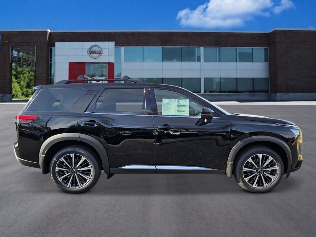 New 2026 Super Black Nissan Platinum image 6