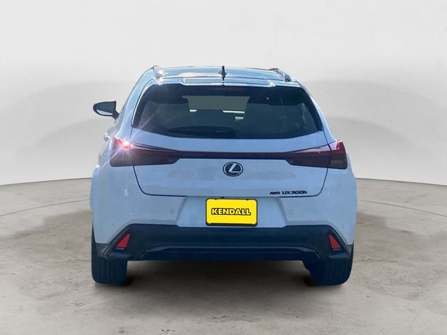 New 2026 Ultra White with Obsidian roof Lexus UX 300h F SPORT DESIGN AWD image 4