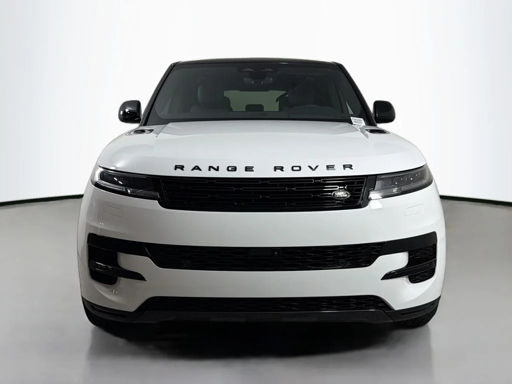New 2026 Fuji White Land Rover SE image 2