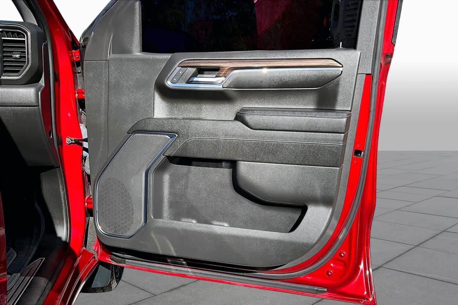 Used 2023 Radiant Red Tintcoat Chevrolet LT image 23