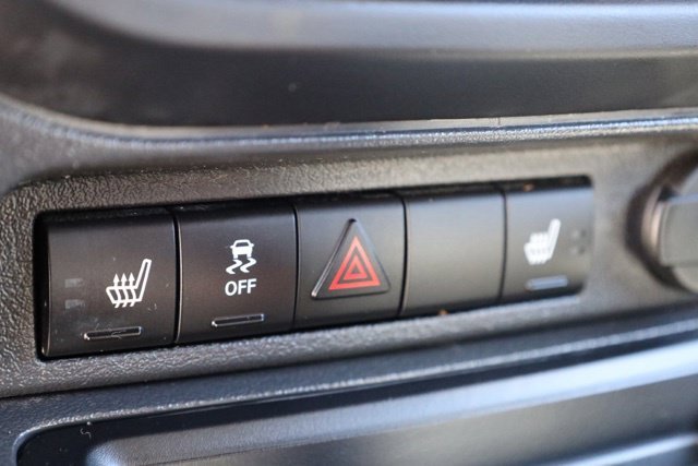Used 2016 Black Jeep Latitude image 30
